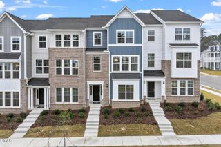 New construction Townhouse house 395 Chesapeake Commons St, Unit 122, Garner, NC 27529 - image