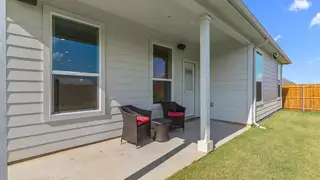 New construction Single-Family house 2512 Goldfinch Dr, Denton, TX 76205 plan KINGBIRD - image