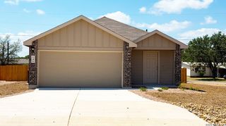 New construction Single-Family house 146 Lilli'S Ln, Comfort, TX 78013 plan The Caprock - image