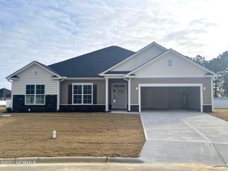 New construction  house 3170 Firefly Trl, Grimesland, NC 27837 plan Plan 2505 - image