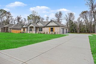 New construction Single-Family house 3012 Rd 66111, Dayton, TX 77535 - image