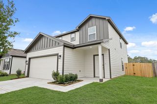 New construction Single-Family house 10738 Red Flagstone Dr, Conroe, TX 77306 plan Avery - image