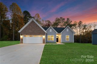 New construction Single-Family house 4517 Haida Court, Gastonia, NC 28056 Northway 1496- photo