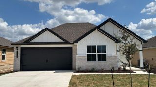 New construction Single-Family house 112 Little Green Trl, Jarrell, TX 76537 plan Camden - image