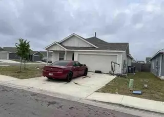 New construction Single-Family house 2223 Cyclone Dr, Lockhart, TX 78644 plan Beckman - image