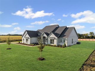 New construction Single-Family house 172 Liv Meadow Wy, Waxahachie, TX 75165 plan Barcelona - image