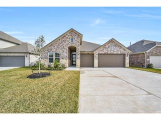 New construction Single-Family house 1831 Tioga View Dr, Rosharon, TX 77583 plan The George B - image