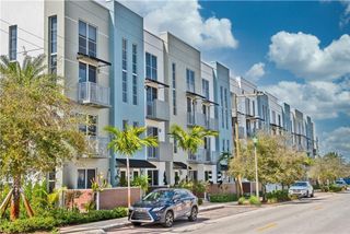 New construction Condo/Apt house 3565 Ne 5Th Ave, Unit 9, Oakland Park, FL 33334 - photo