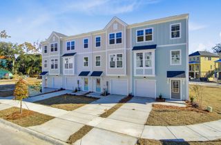 New construction Townhouse house 413 Caledon Ct, Johns Island, SC 29455 - image