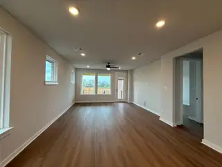 New construction Single-Family house 204 Bloomington Lp, Hutto, TX 78634 plan Arbor - image