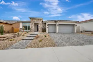 New construction Single-Family house 20183 W Luke Ave, Litchfield Park, AZ 85340 plan The Dobbins - image