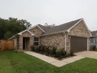 New construction Single-Family house 628 Falling Cave Dr, Willis, TX 77378 plan Primrose - Smart Series - image