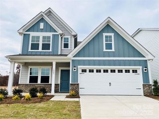 New construction Single-Family house 1003 Rocking Horse Rd, Indian Trail, NC 28079 plan Bellwood - image