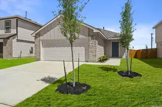 New construction Single-Family house 4251 Marjoram Lndg, Von Ormy, TX 78073 plan The Barton - image