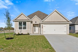 New construction Single-Family house 2509 Maskavich Ct, Bryan, TX 77807 plan The 2082 - image