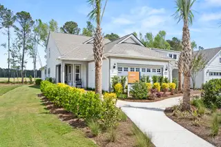 New construction Single-Family house 85 Blue Jay Ln, Bluffton, SC 29909 plan Compass - image