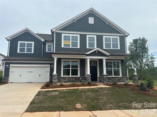 New construction Single-Family house 2215 Tabor Rd, Sherrills Ford, NC 28673 plan Colfax - image