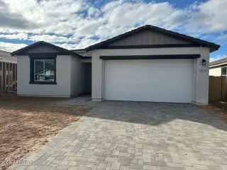 New construction  house 25538 N 75Th Ln, Peoria, AZ 85383 plan Marigold - image