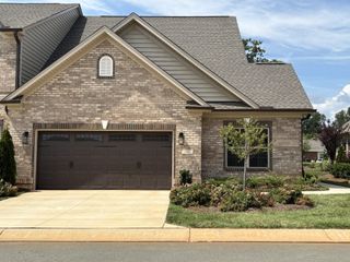 New construction Single-Family house 1042 Beechcraft Dr, Mebane, NC 27302 plan Kingston - image