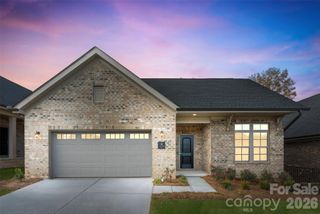 New construction Single-Family house 409 Newstyle Wy, Gastonia, NC 28056 - image
