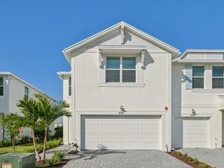 New construction  house 575 Salisbury Cir, Fort Pierce, FL 34982 plan Sandpiper End - image