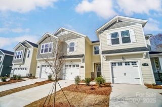 New construction Townhouse house 311 Laura Elizabeth Ln, Clover, SC 29710 plan Briana - image