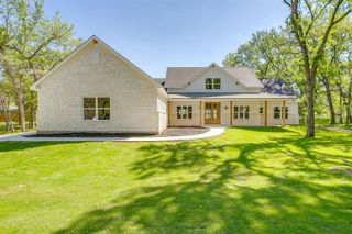 New construction Single-Family house 6705 Westover Dr, Granbury, TX 76049 - image