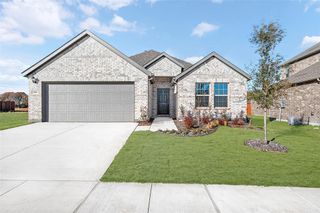 New construction  house 3505 Kingdom Dr, Denton, TX 76208 plan Boone - 40' Smart Series - image