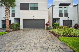 New construction Townhouse house 5709 Mentmore Dr, West Palm Beach, FL 33407 - image
