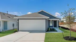 New construction Single-Family house 12104 Douglas Fir Cir, Mustang Ridge, TX 78610 plan The Amber - image