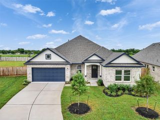New construction Single-Family house 3222 Emerald Hills Dr, Angleton, TX 77515 - image