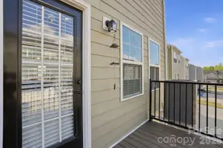 New construction Townhouse house 1404 May Apple Dr, Matthews, NC 28104 - image