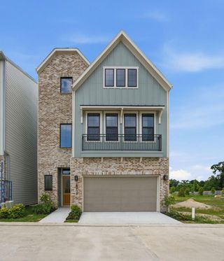 New construction Single-Family house 8707 Padua Ln, Houston, TX 77055 - image