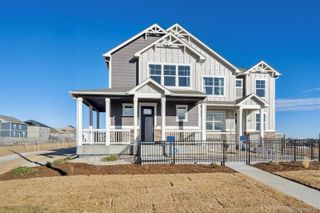 New construction Duplex house 916 Andrews Crest Dr, Berthoud, CO 80513 - photo