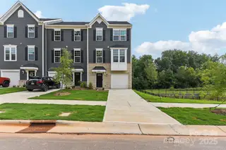 New construction Townhouse house 3222 Beeler Ln, Charlotte, NC 28208 - image