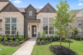 New construction Townhouse house 328 Fields Ln, Montgomery, TX 77316 - image