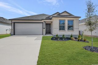 New construction house 1544 Gentle Vw, New Braunfels, TX 78130 plan Eastland - 35' Smart Series - image