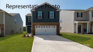 New construction  house 1365 37Th Avenue Ln Ne, Hickory, NC 28601 plan Aisle - image