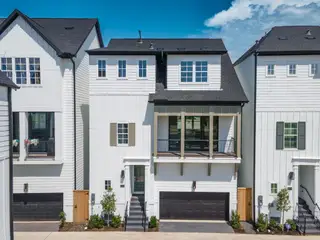 New construction Single-Family house 11057 Chatterton Dr, Houston, TX 77043 - image