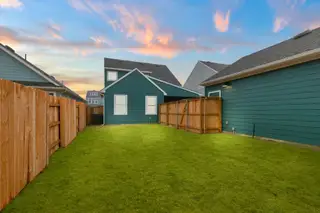 New construction Single-Family house 105 Elm Branch Trl, Taylor, TX 76574 - image