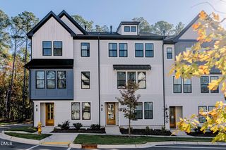 New construction Townhouse house 6408 Tanner Oak Ln, Raleigh, NC 27613 - image