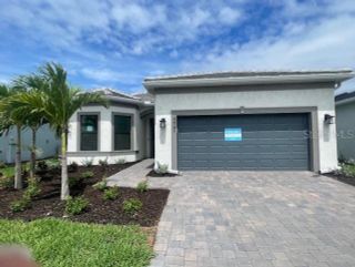 New construction Single-Family house 19611 Indian Rock Pl, Lakewood Ranch, FL 34211 plan Mystique - image