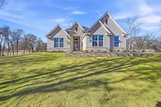 New construction Single-Family house 1053 Llano Wy, Poolville, TX 76487 plan The Longview - image