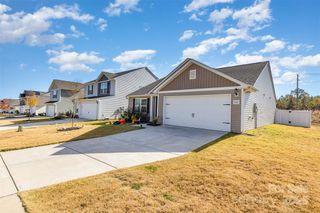 New construction Single-Family house 620 Lamorak Pl, Richburg, SC 29729 - image