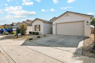 New construction Single-Family house 10833 W Chipman Rd, Tolleson, AZ 85353 plan Poppy - image