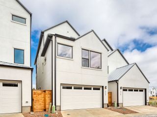 New construction Single-Family house 558 McMonigal Pl, San Antonio, TX 78210 plan Espada - image