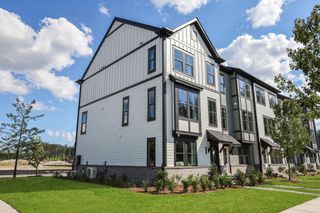 New construction Townhouse house 604 Scholar Wy, Summerville, SC 29486 - image