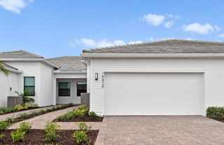 New construction Single-Family house 18825 Indian Rock Pl, Lakewood Ranch, FL 34211 plan Seagrove - image