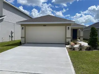 New construction Single-Family house 7569 Bent Tree Lp, St. Cloud, FL 34771 - image