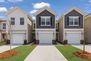 New construction Multi-Family house 308 Livesey Ln, Gilbert, SC 29054 plan Denali - image